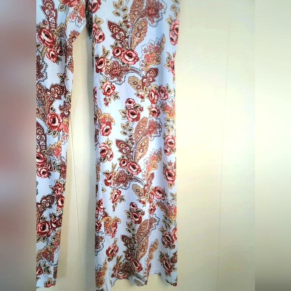 WAYF Small Paisley Floral Wide Leg Pants NWT - Picture 7 of 13